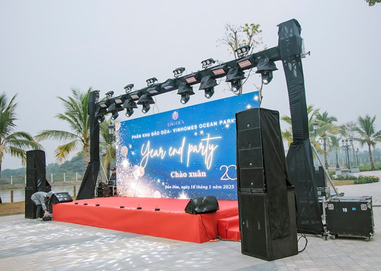 Top 50+ Mẫu Backdrop Sự Kiện Đẹp Nhất | Hoàng Phong Event