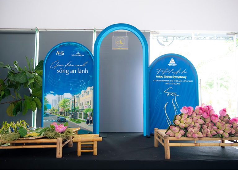 Top 50+ Mẫu Backdrop Sự Kiện Đẹp Nhất | Hoàng Phong Event
