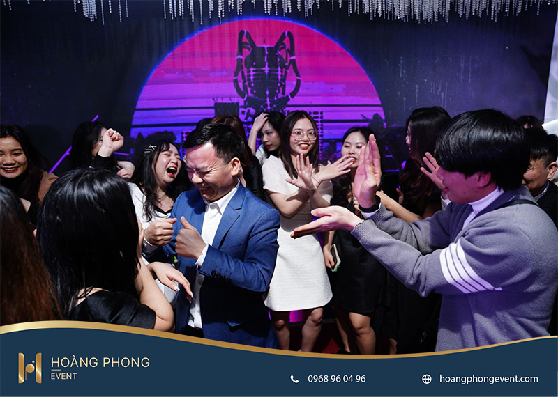 slogan year end party tiếng anh