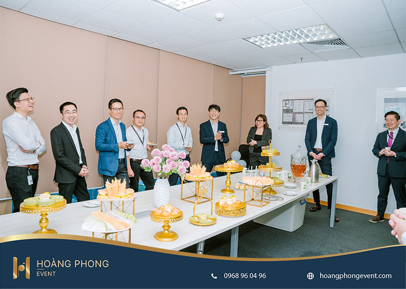 tổ chức tiệc giao lưu