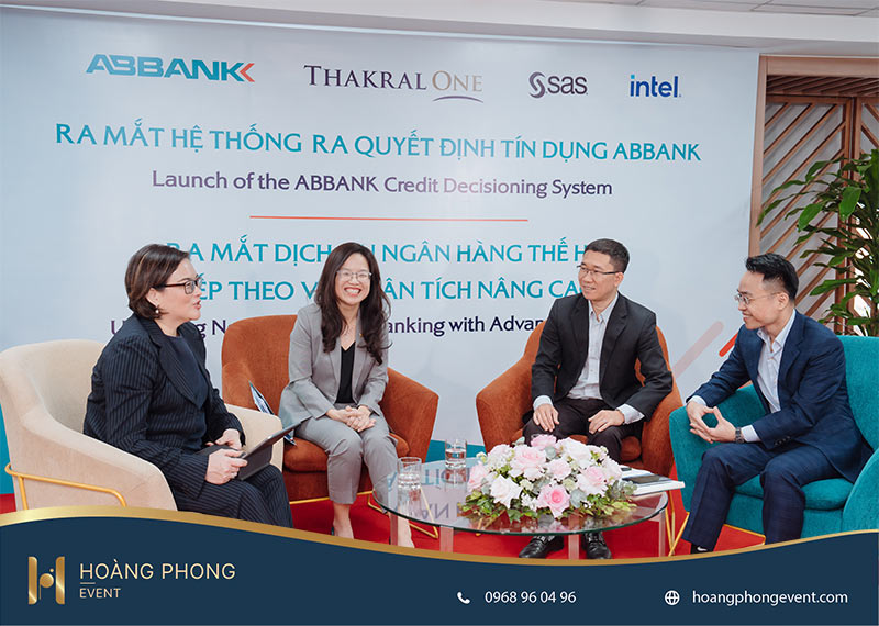 tổ chức chương trình giao lưu