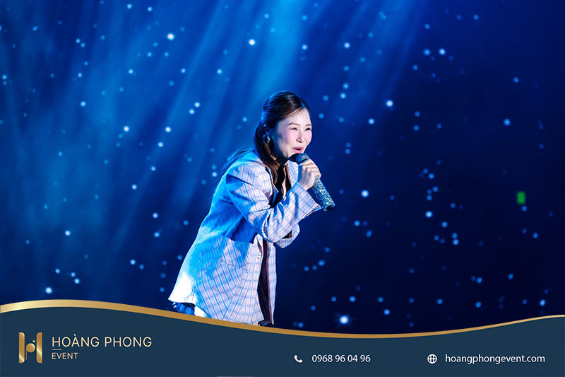 đêm nhạc shine bright chào tân sinh viên PTIT 2025