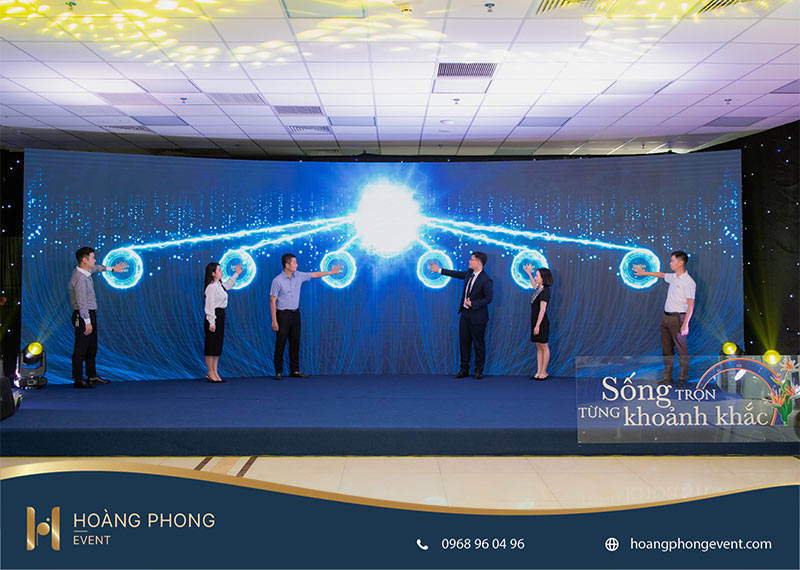 người tổ chức sự kiện đóng vai trò như thế nào