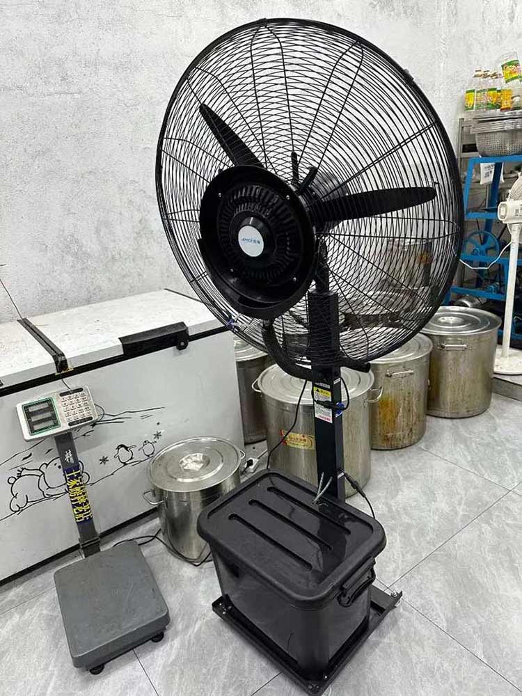 cho thuê quạt phun sương làm mát