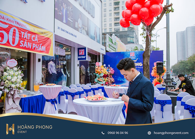 tổ chức lễ khai trương cửa hàng sao cho thu hút khách hàng