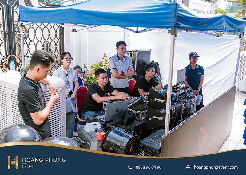 khai trương tiệm tóc cần chuẩn bị gì